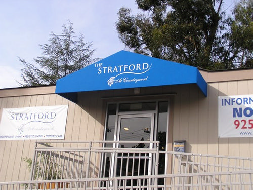 statford_awning.JPG