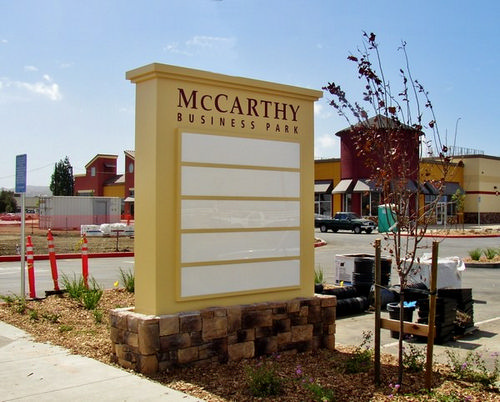 mc_carthy.jpg