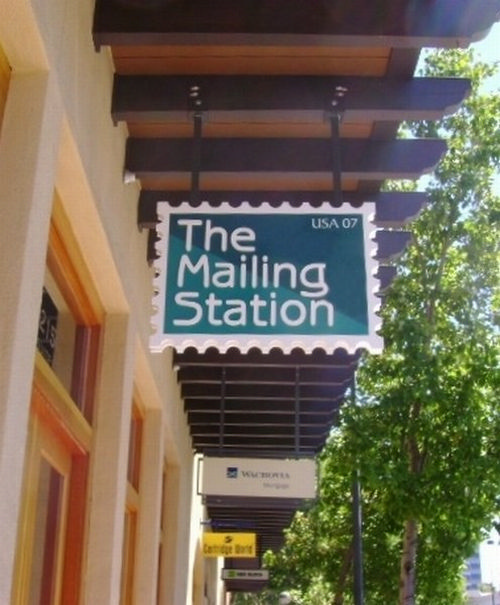 the_mailing_station.jpg