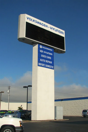volkswagen_hyundai.JPG